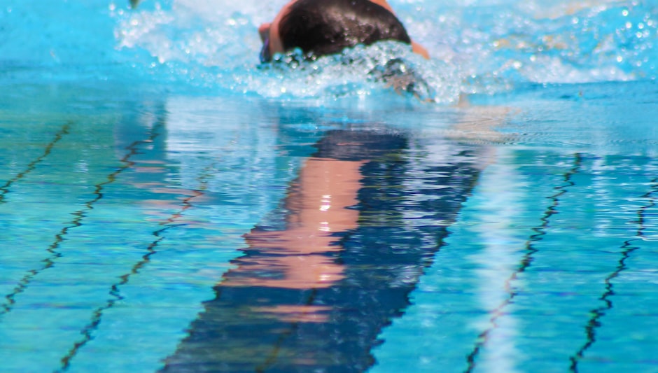 is swimming an aerobic exercise